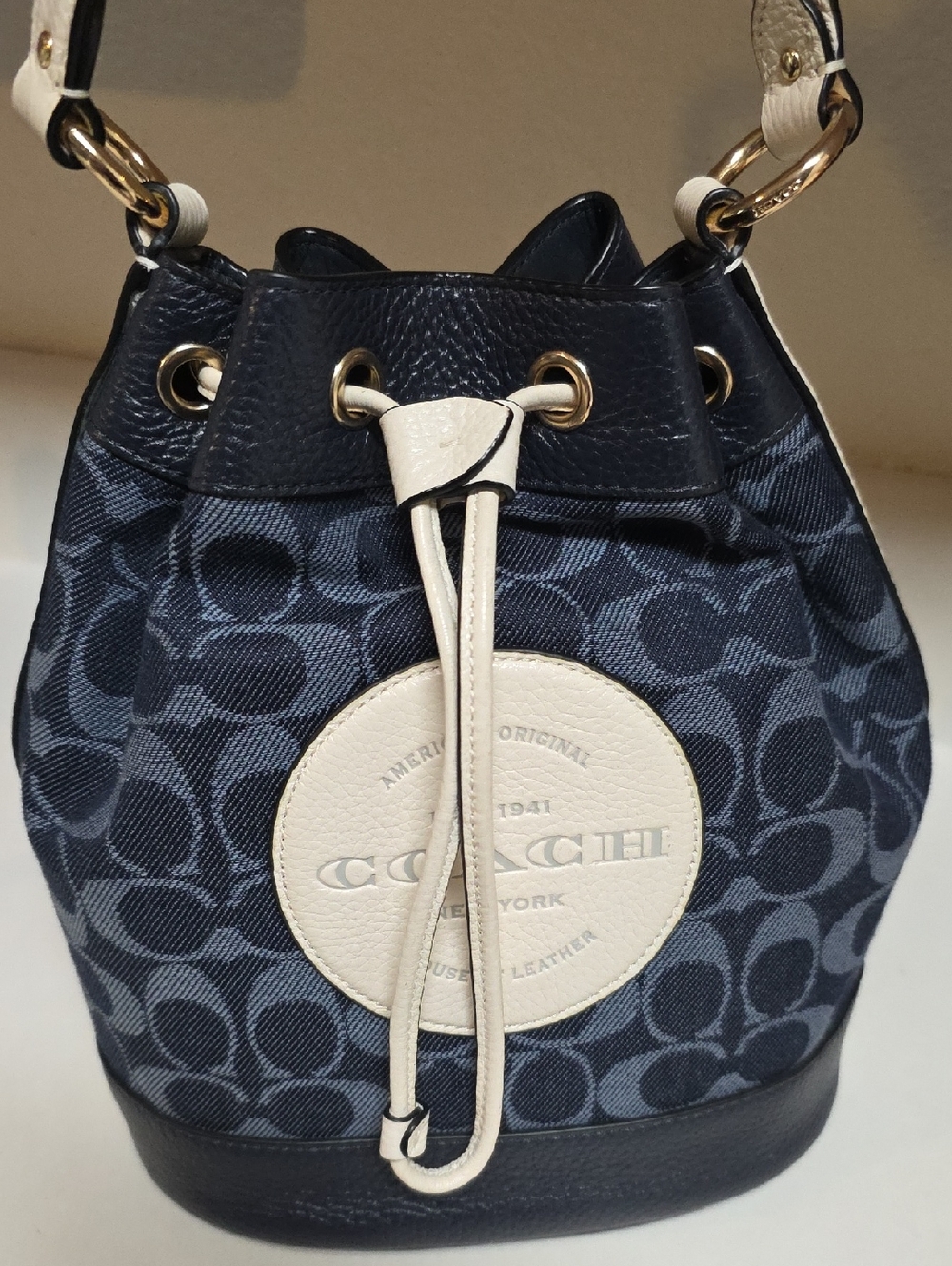 Coach Dempsey Drawstring Bucket Bag in signature denim with Wallet . - Picture 9 of 15